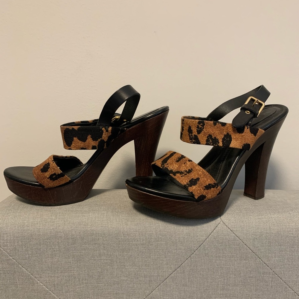 Leopard print Saint Laurent clog heels
